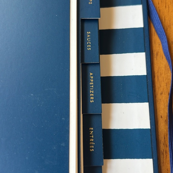 Kate Spade Made to Order Recipe Book Good Condition Blank Inside not written in - Picture 9 of 13